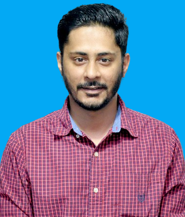 Dr Junaid Farooq